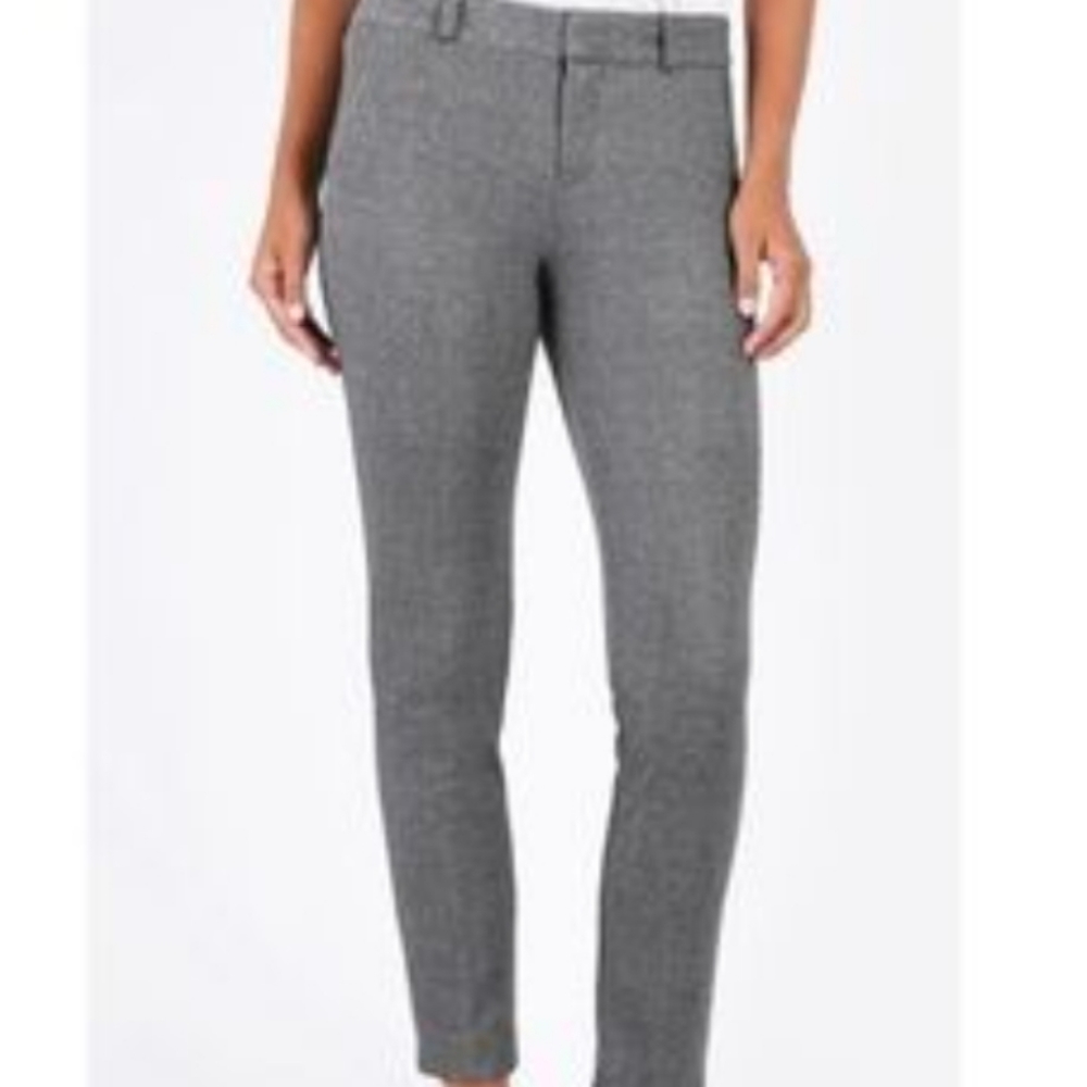 Nwts KUTFROMTHEKLOTH dress pant size 4